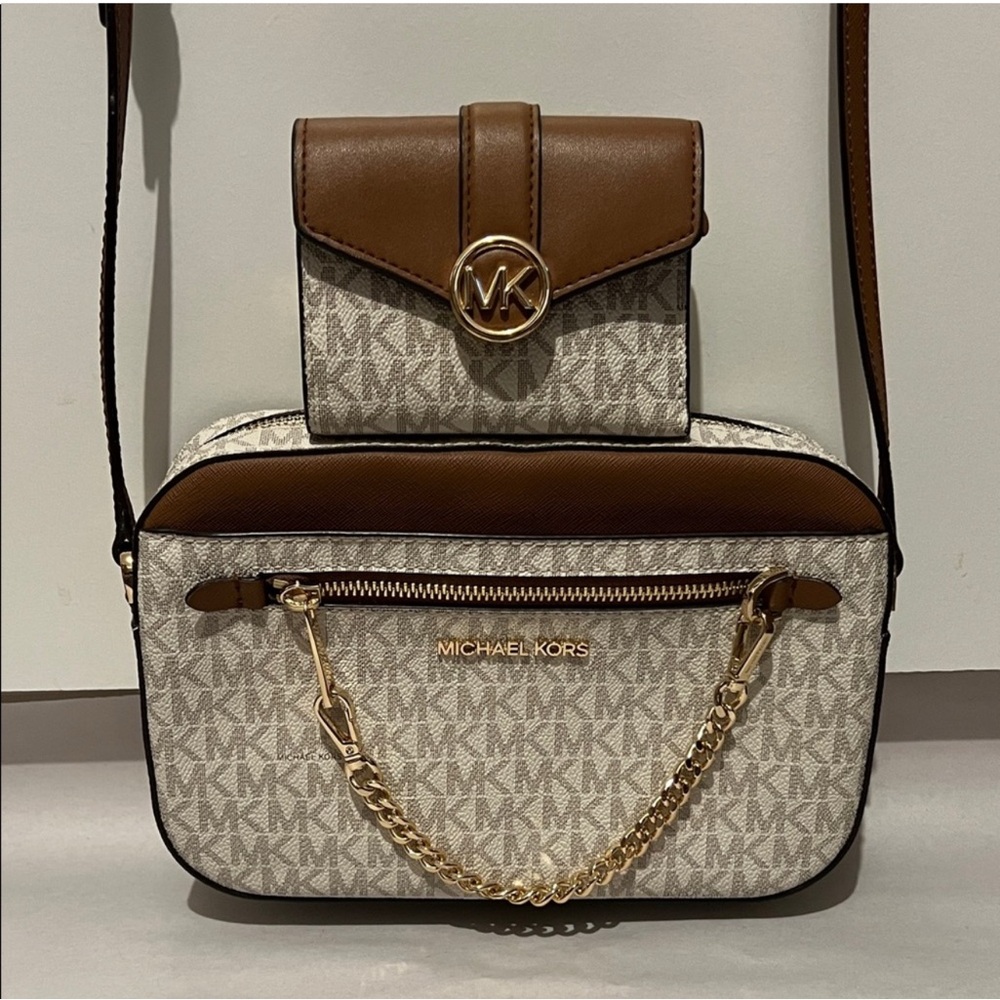 Michael Kors Crossbody Bag & Wallet